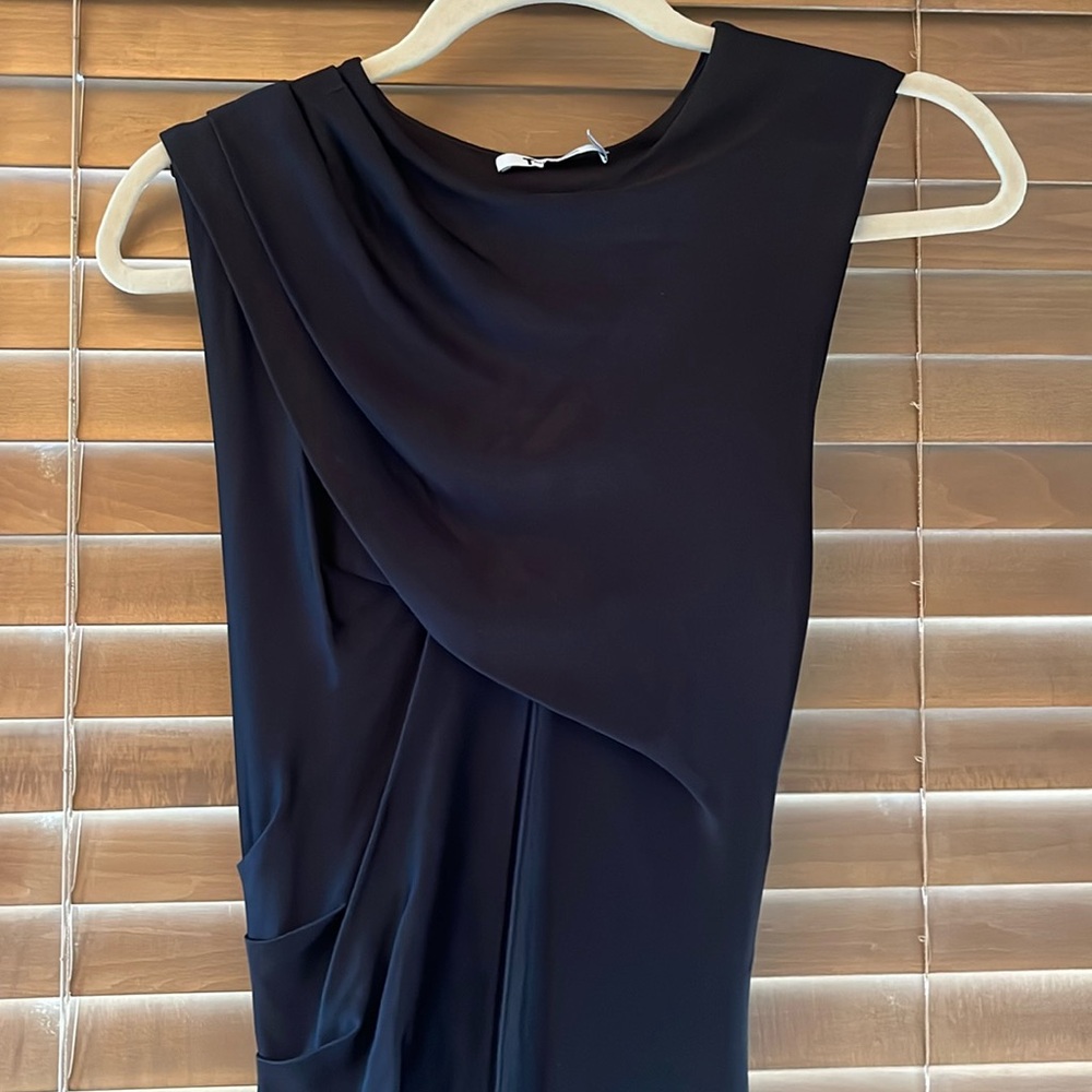 Chic T by Alexander Wang slip on dress, size small - extremely flattering
